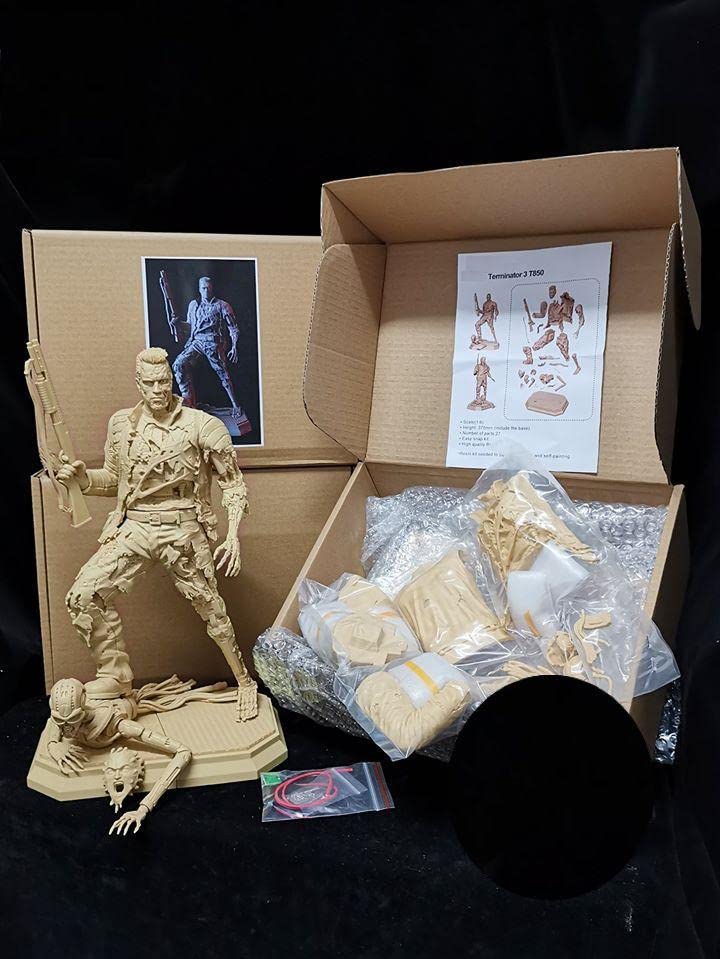 1/6 ターミネーター ガレージキット（未組み立て未塗装）Terminator Amazon.co.jp: 1 6 ターミネーター ガレージキット（ 未塗装